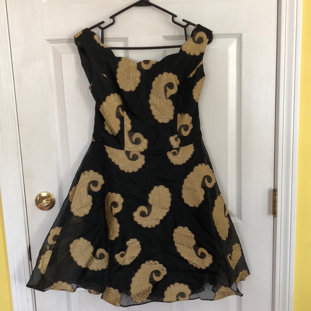 Minuet Black With Gold Paisley Party Dress